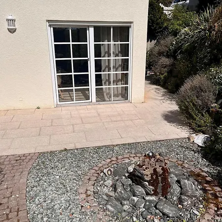 Gemuetliches 2-zimmer-apartment Mit Terrasse Und Eigenem Parkplatz Διαμέρισμα *